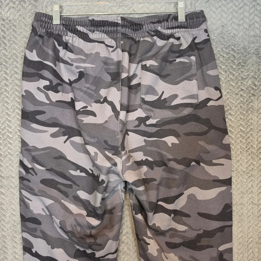 Vintage NBA Chicago Bulls Kids Gray Camo Jogger Pants Fleece Lined Large